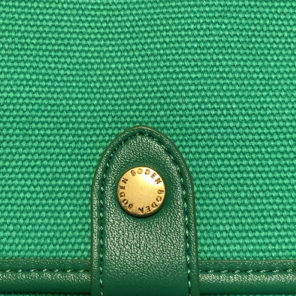 Boden Green Crossbody Bag Purse Very Good Condition - Picture 3 of 8